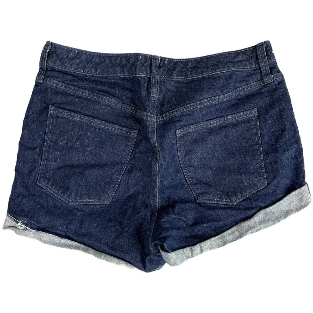 Universal Thread Vintage Midi Blue Denim Jean Shorts Size 10/30R - Picture 4 of 8